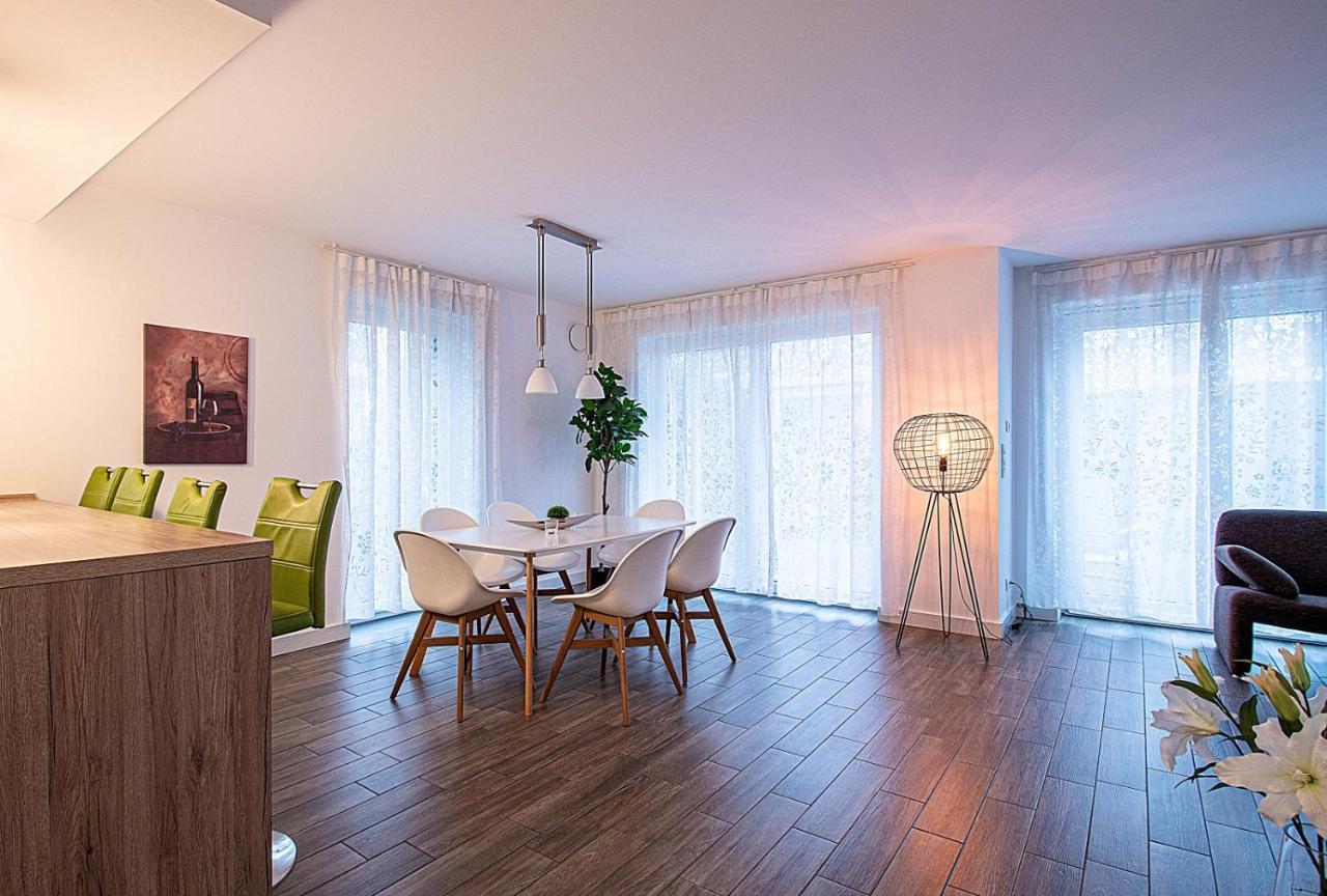 뤼네부르크 130Qm Haus Mit 3 Schlafzimmern, Sauna, Parkplatz 아파트 외부 사진